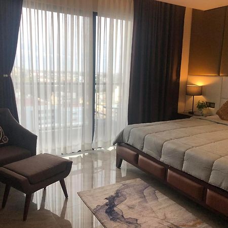 One Euphoria Prime Suite Hotel Анхелес Экстерьер фото