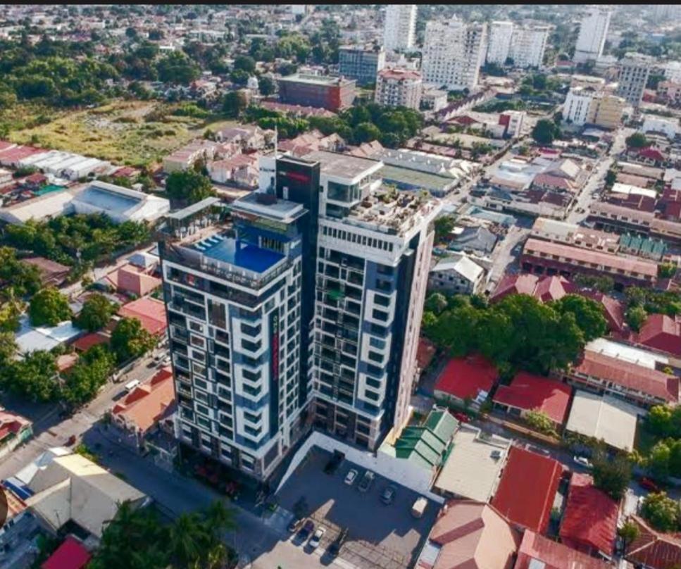 One Euphoria Prime Suite Hotel Анхелес Экстерьер фото